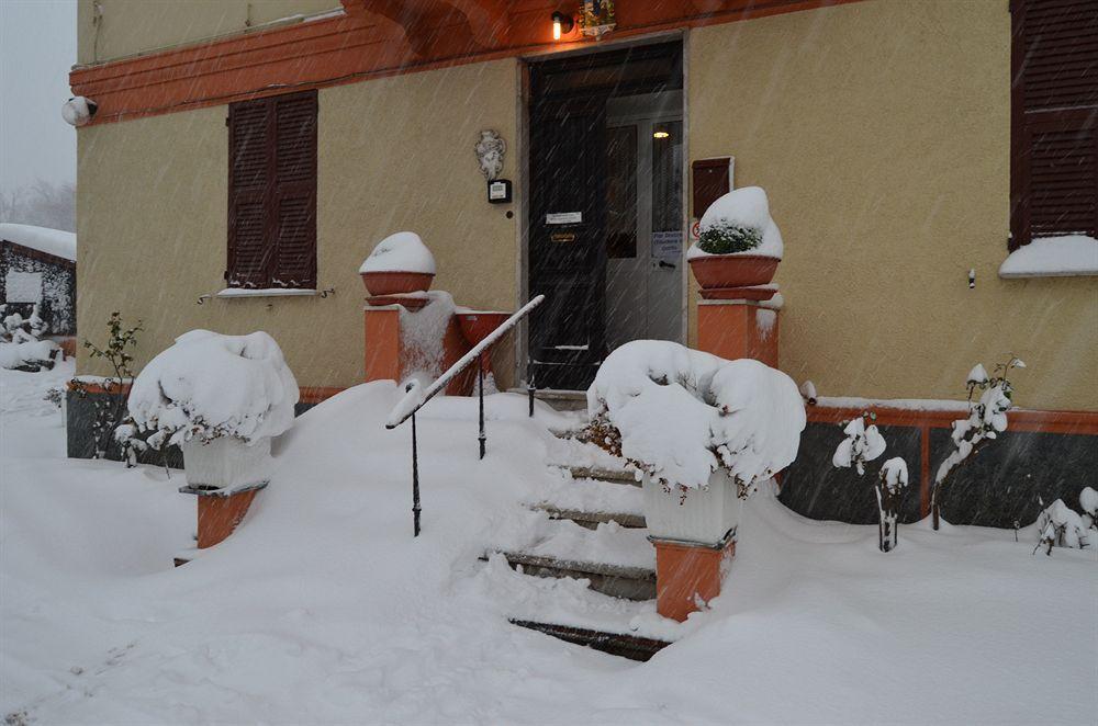 Albergo Chiara Savignone Esterno foto