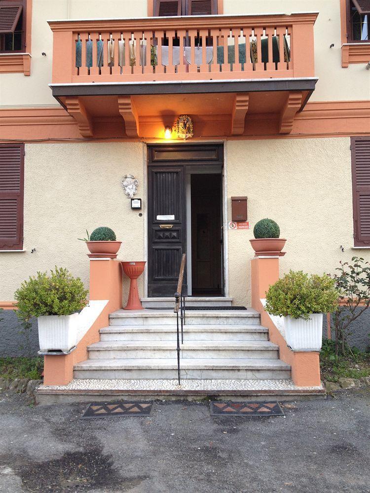 Albergo Chiara Savignone Esterno foto